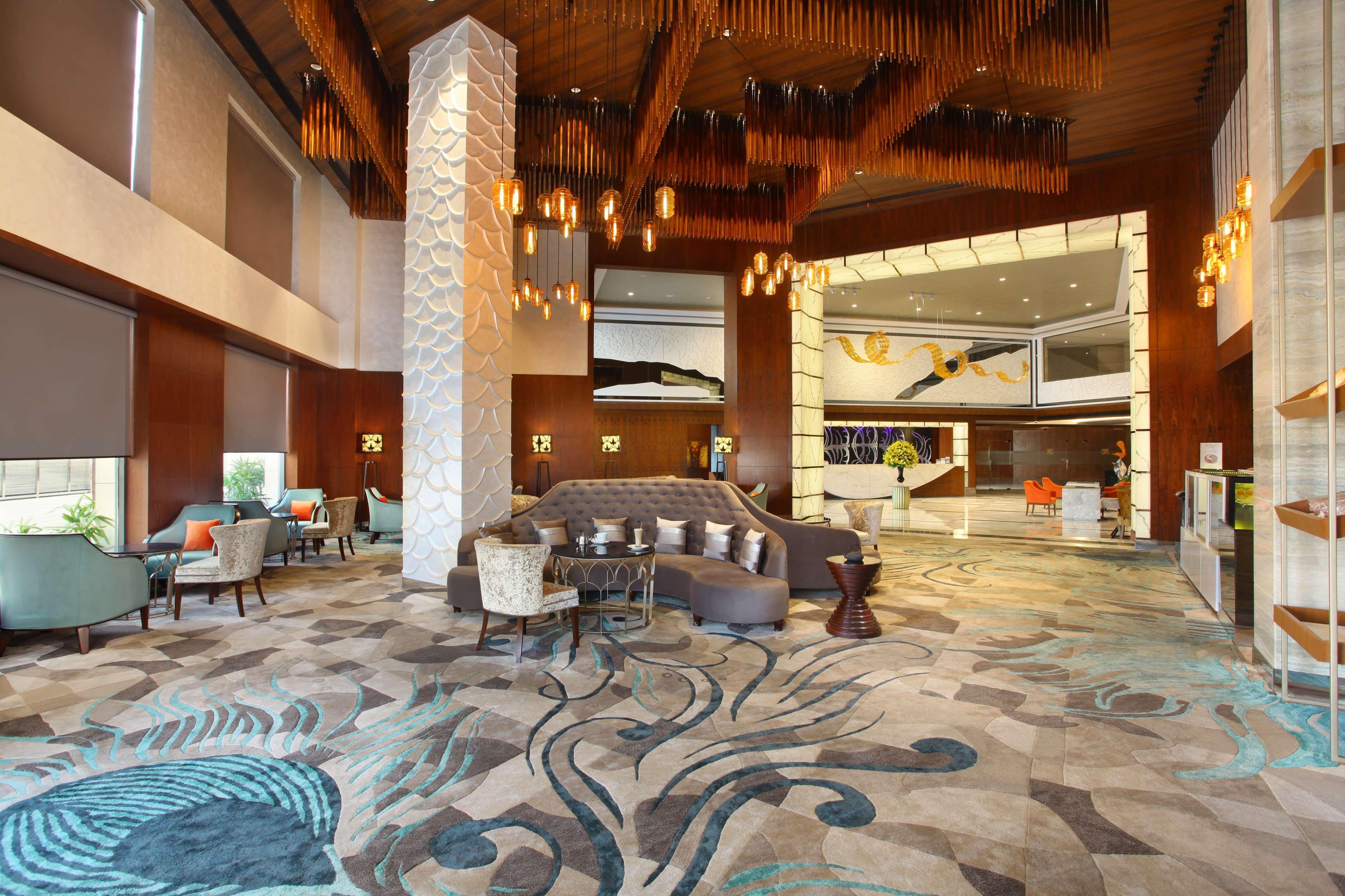Radisson Blu Jammu Hotel Exterior photo