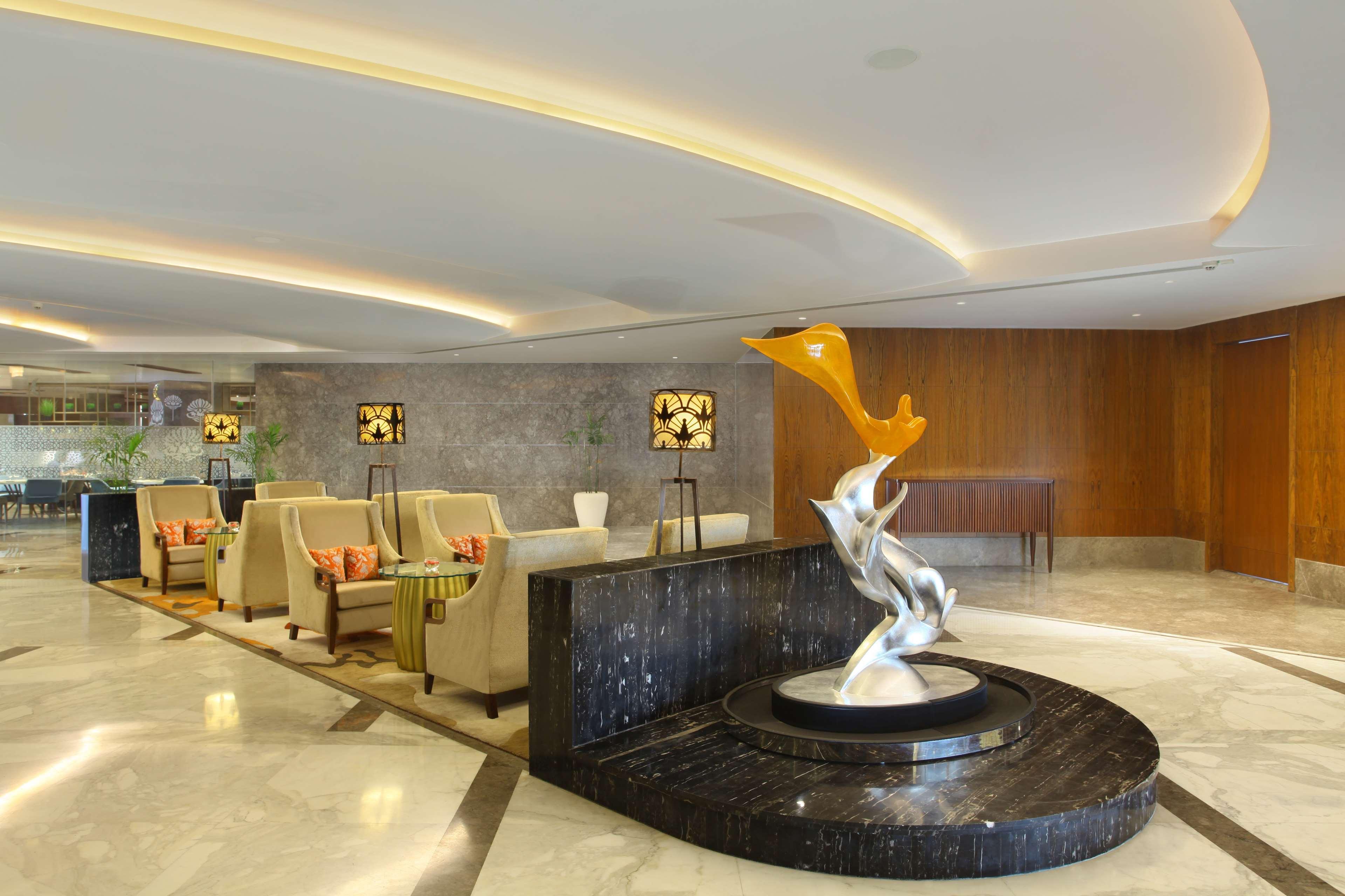 Radisson Blu Jammu Hotel Exterior photo