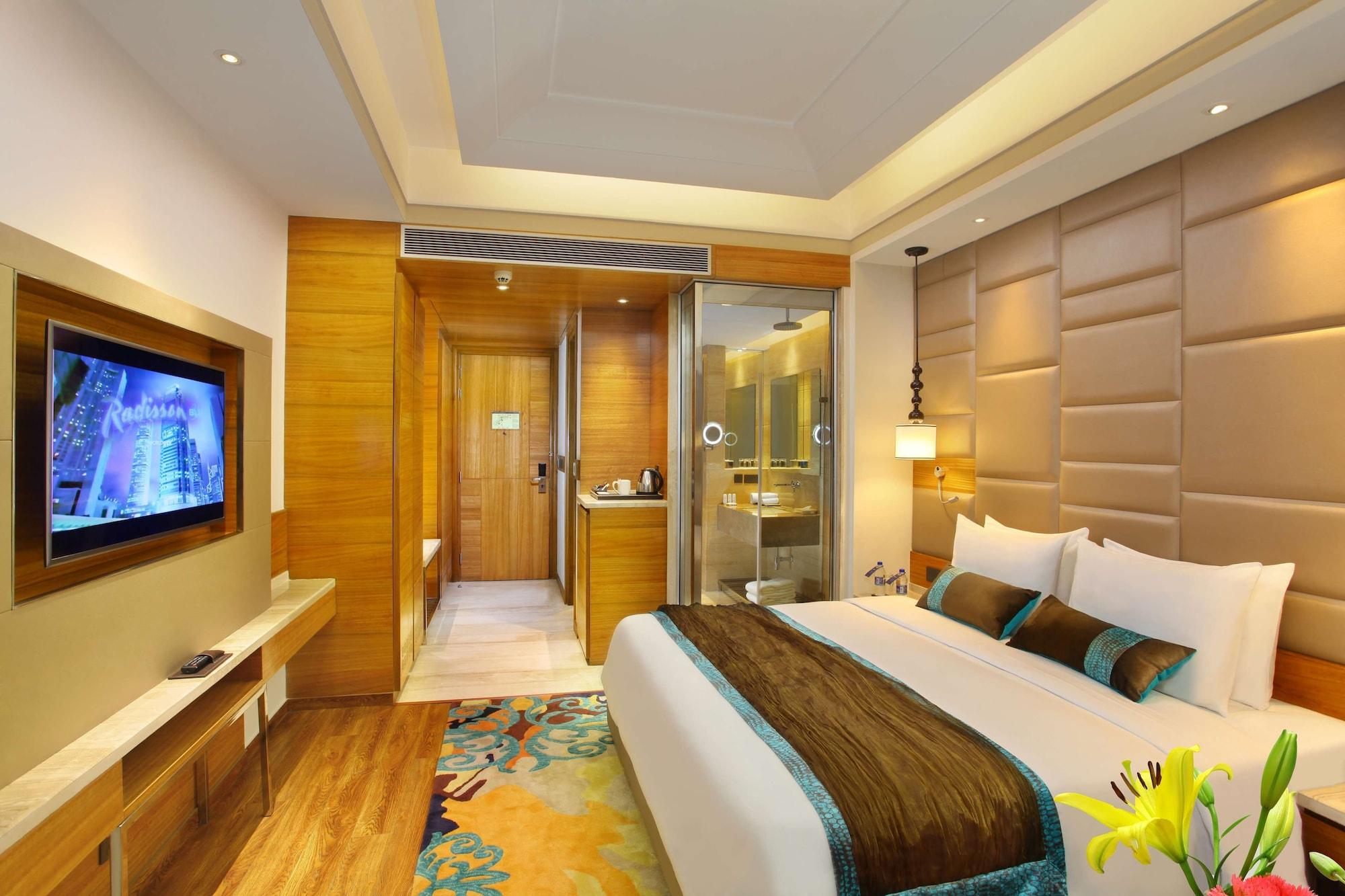 Radisson Blu Jammu Hotel Exterior photo